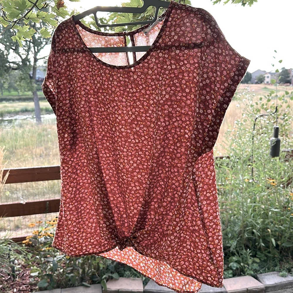 Floral Tie T-shirt Blouse